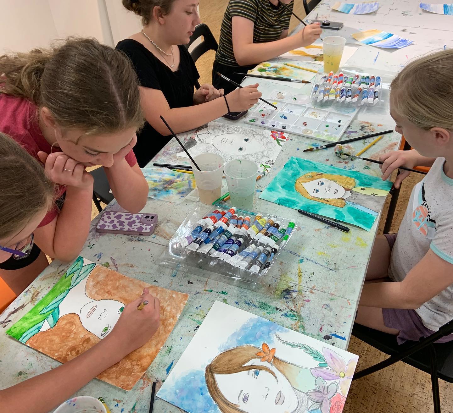 355824873_657745779714085_712933598075988549_n