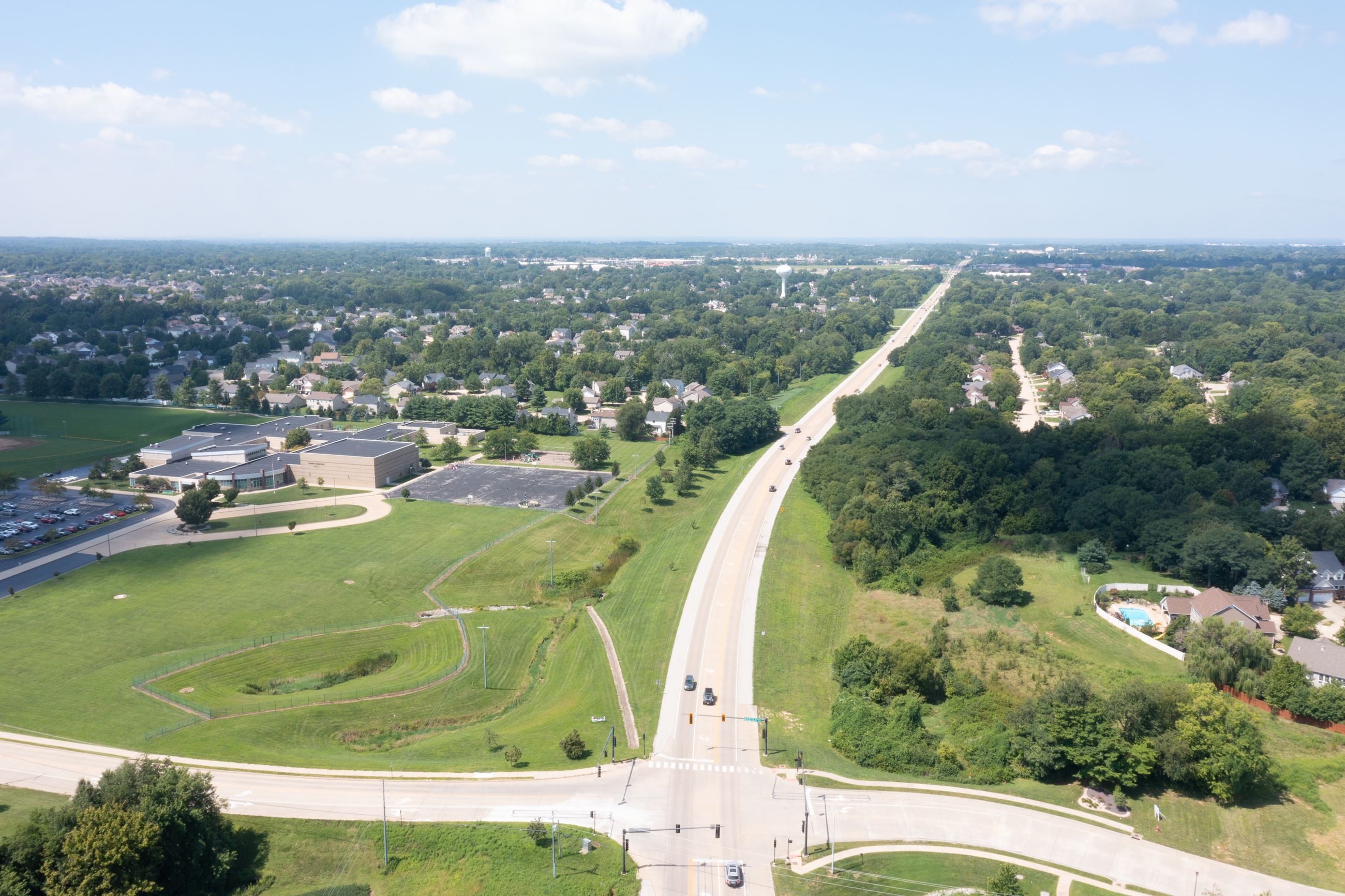 Governors Parkway Looking West
